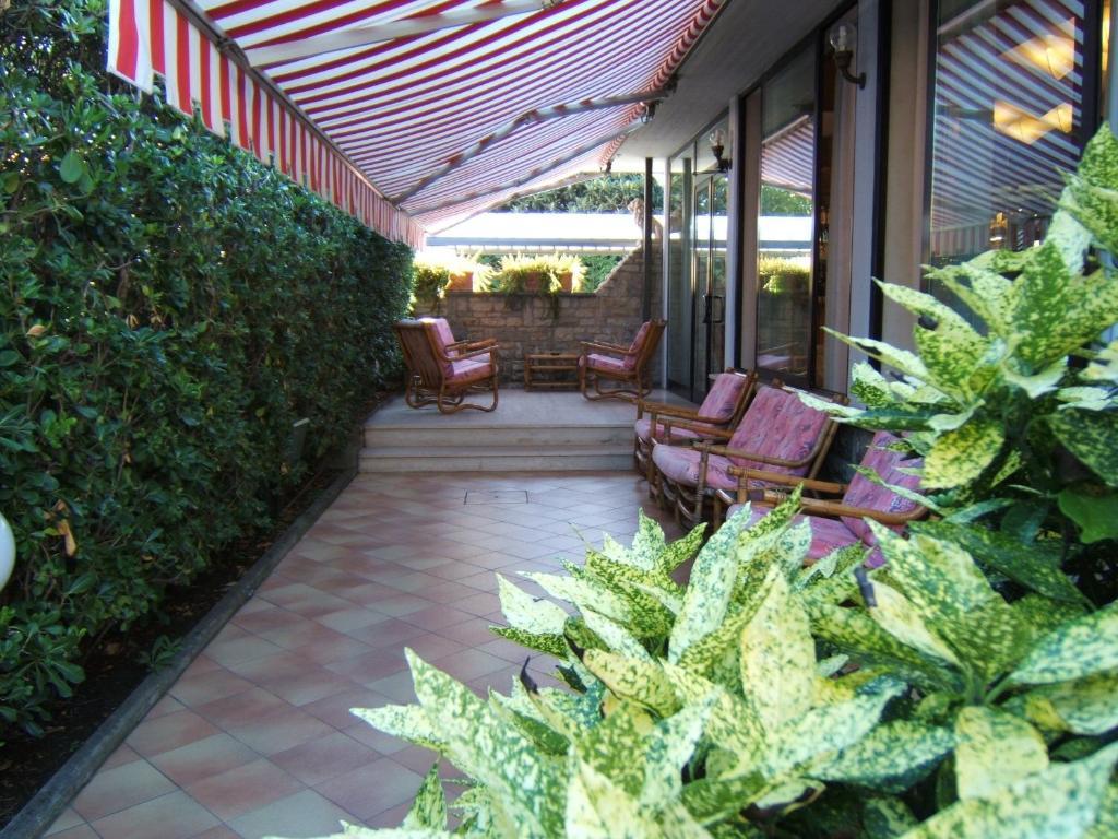 Hotel Matilde Marina di Massa Exterior foto