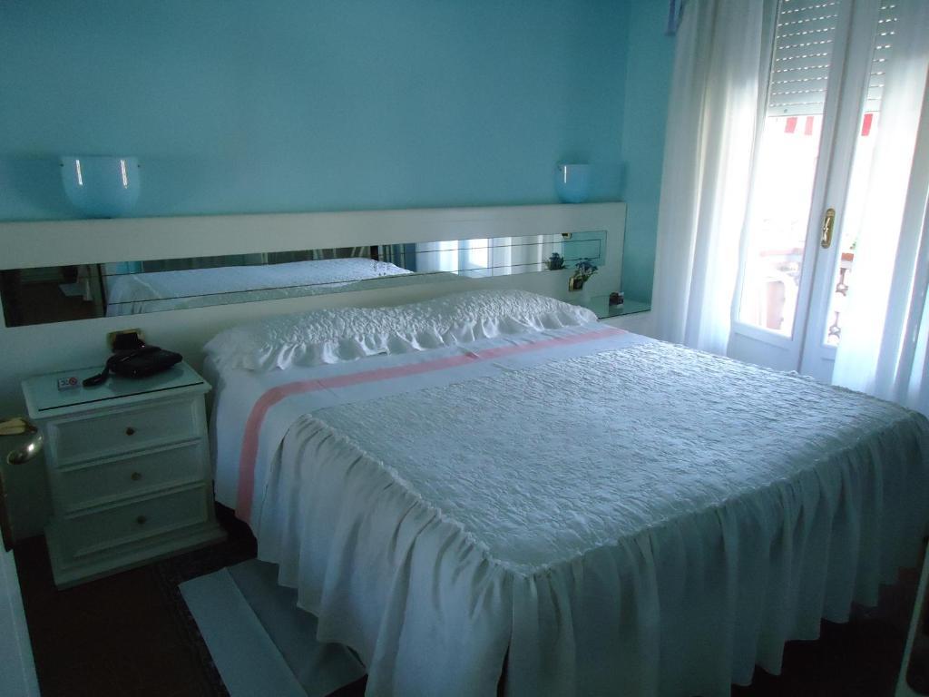 Hotel Matilde Marina di Massa Habitación foto