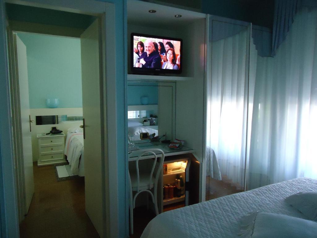 Hotel Matilde Marina di Massa Habitación foto