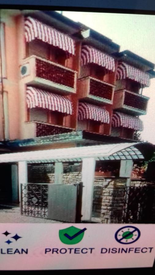 Hotel Matilde Marina di Massa Exterior foto
